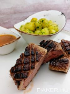 Rozé kacsamell, mézes-csípős mártás 